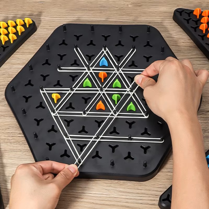 Interactive Chain Triggle Game - Board Game Sequence ulasan dan harga